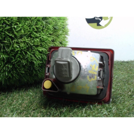 Anti brouillard arriere droit PEUGEOT 407 PHASE 1 BREAK d’occasion