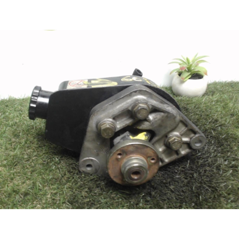 Pompe de direction RENAULT CLIO 1 PHASE 1 d’occasion