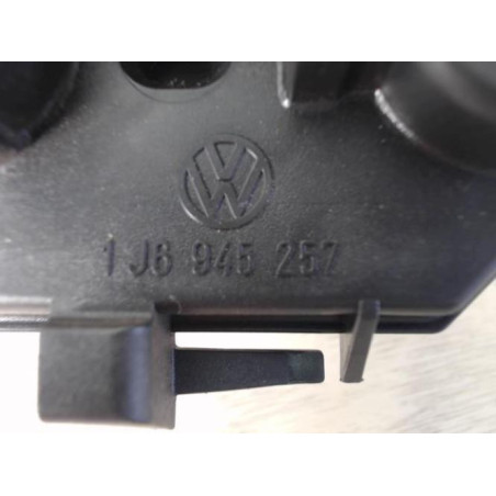 Platine feu arriere gauche VOLKSWAGEN GOLF 4 d’occasion