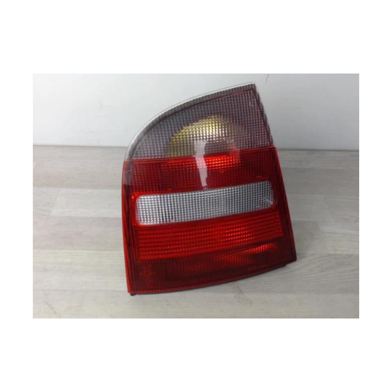 Feu arriere principal gauche (feux) SKODA OCTAVIA 1 PHASE 1 d’occasion