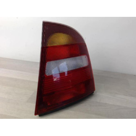 Feu arriere principal droit (feux) SKODA OCTAVIA 1 PHASE 1 d’occasion