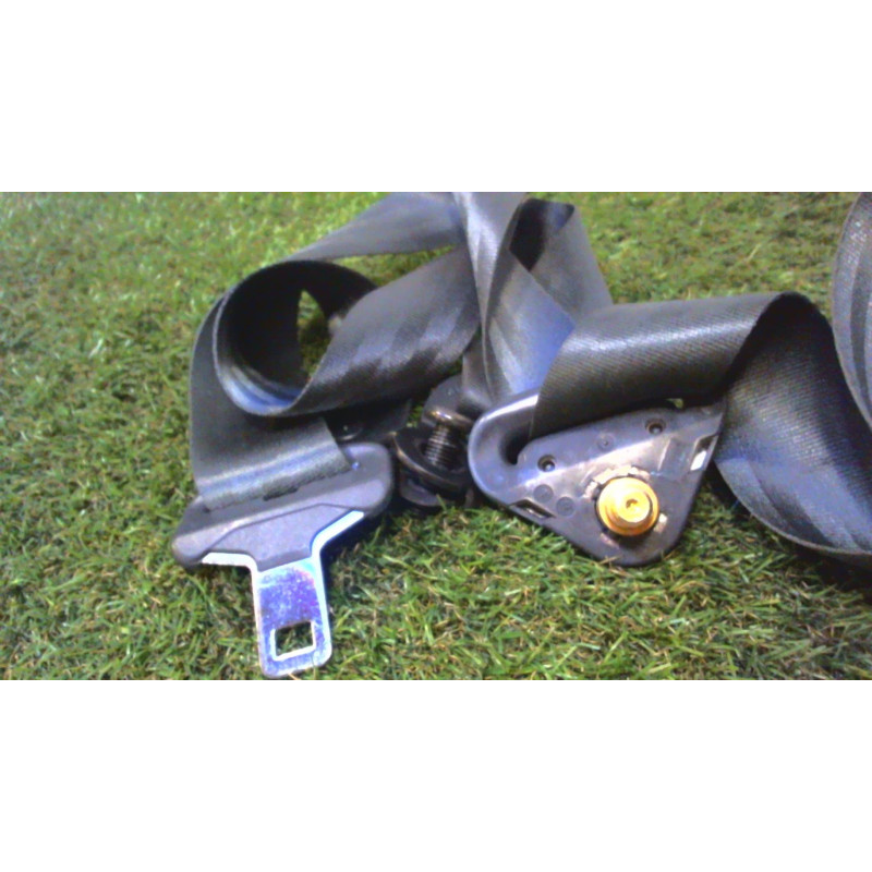 Serrure avant droit RENAULT CLIO 2 PHASE 2 d’occasion