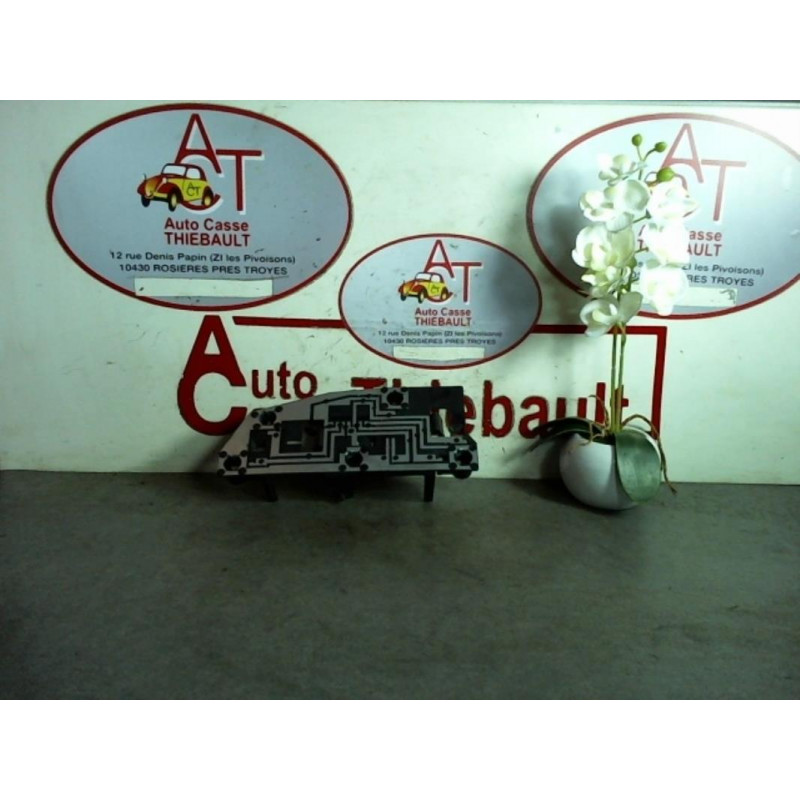 Platine feu arriere droit PEUGEOT 406 PHASE 1 d’occasion