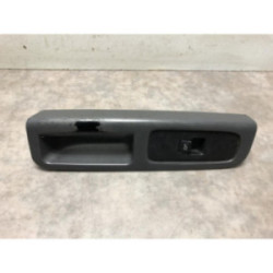 Interrupteur de leve vitre avant droit VOLVO S 40 2 PHASE 1 d’occasion