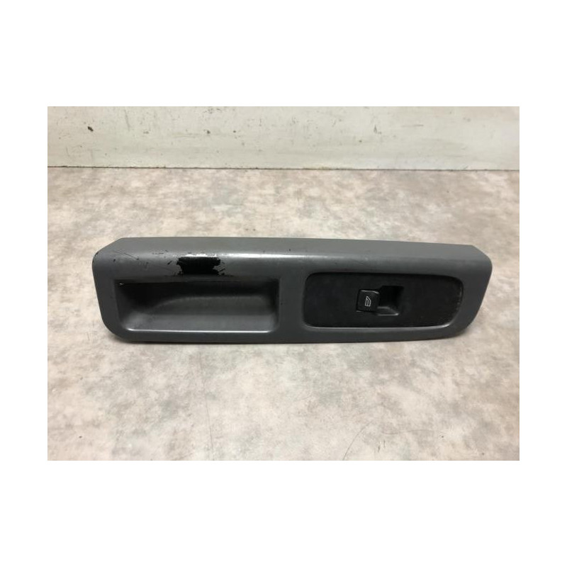 Interrupteur de leve vitre avant droit VOLVO S 40 2 PHASE 1 d’occasion