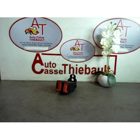 Attache ceinture arriere gauche FORD FOCUS d’occasion