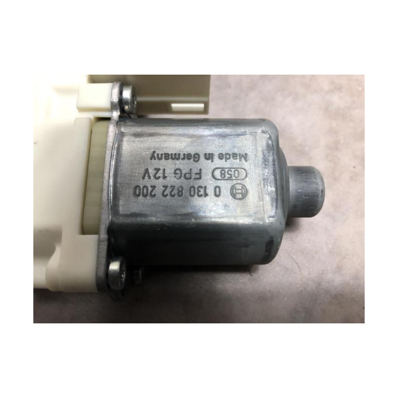 Moteur leve vitre arriere droit PEUGEOT 407 PHASE 1 d’occasion