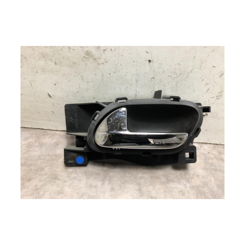 Poignee interieur arriere gauche PEUGEOT 407 PHASE 1 d’occasion