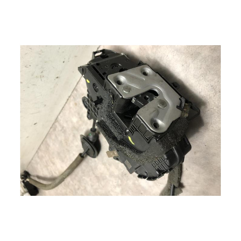 Serrure arriere gauche RENAULT CLIO 5 d’occasion