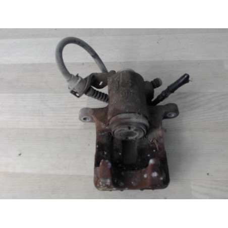 Etrier avant gauche (freinage) VOLKSWAGEN GOLF 4 d’occasion