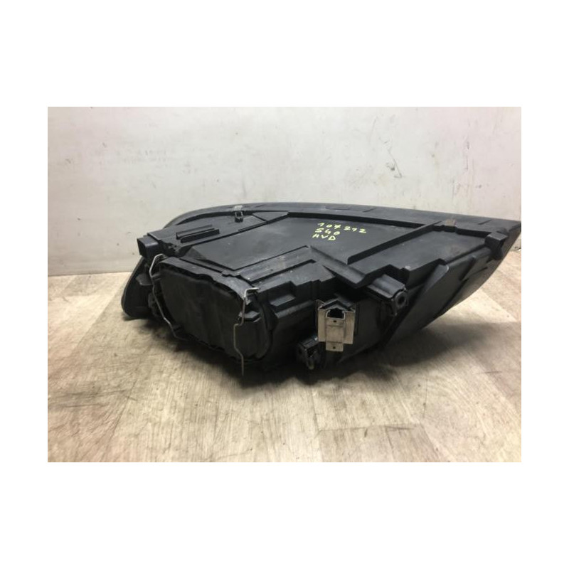 Optique avant principal droit (feux)(phare) VOLVO S 40 2 PHASE 1 d’occasion
