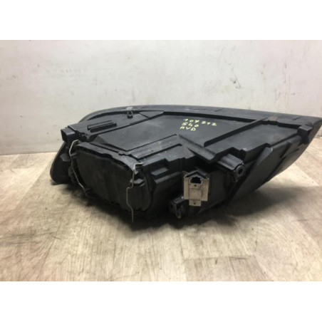 Optique avant principal droit (feux)(phare) VOLVO S 40 2 PHASE 1 d’occasion