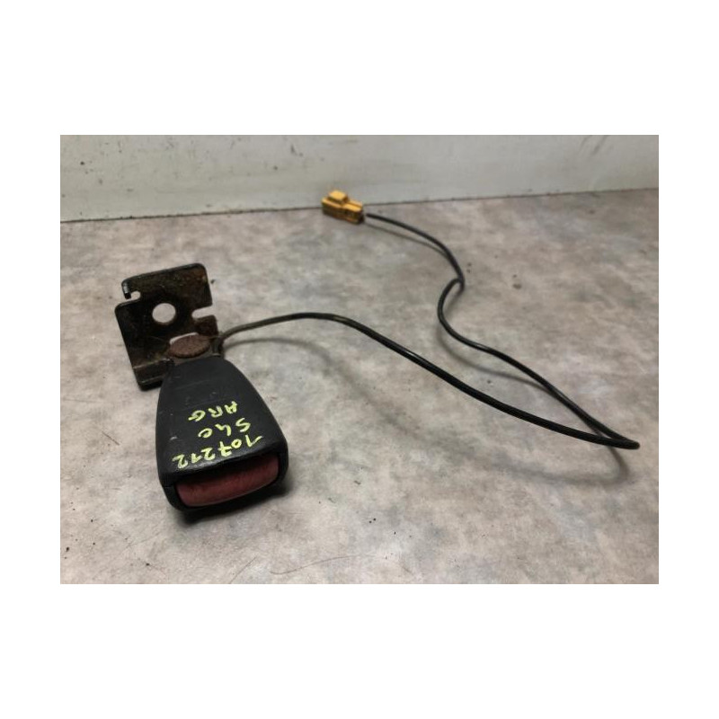 Attache ceinture arriere gauche VOLVO S 40 2 PHASE 1 d’occasion