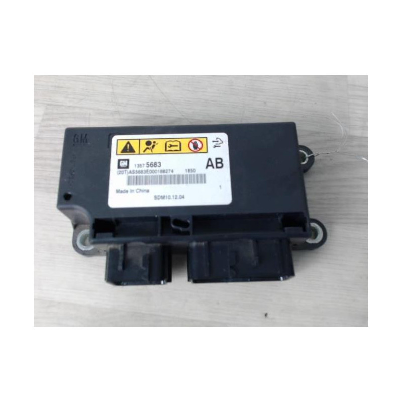 Boitier air bag OPEL ASTRA J PHASE 1 d’occasion