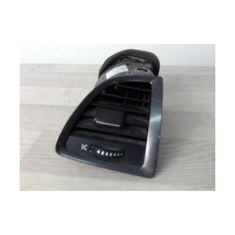 Aerateur tableau de bord avant gauche OPEL ASTRA J PHASE 1 d’occasion