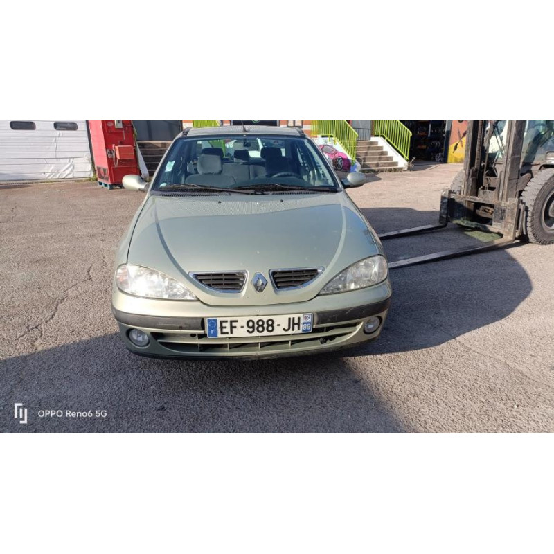 Platine feu arriere droit RENAULT MEGANE 1 PHASE 2 d’occasion