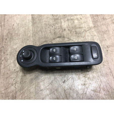 Interrupteur de leve vitre avant gauche RENAULT MODUS PHASE 1 d’occasion