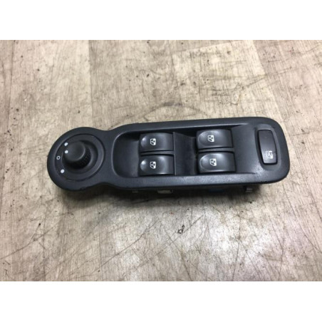 Interrupteur de leve vitre avant gauche RENAULT MODUS PHASE 1 d’occasion