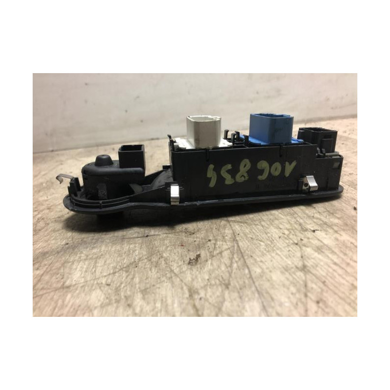 Interrupteur de leve vitre avant gauche RENAULT MODUS PHASE 1 d’occasion