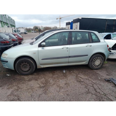 Cache moteur  FIAT STILO d’occasion