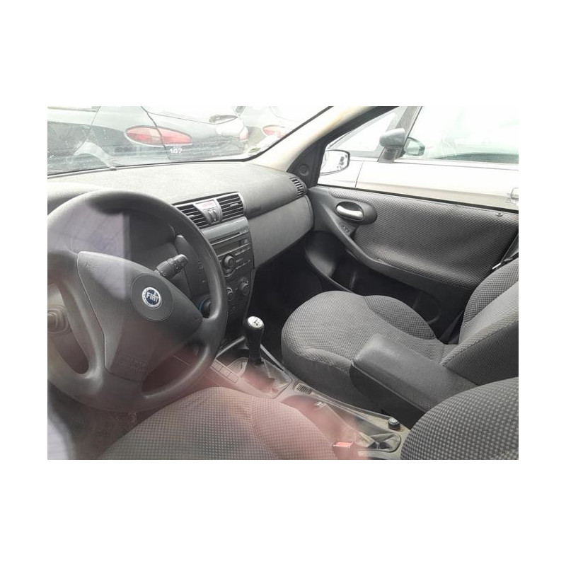 Cache moteur  FIAT STILO d’occasion