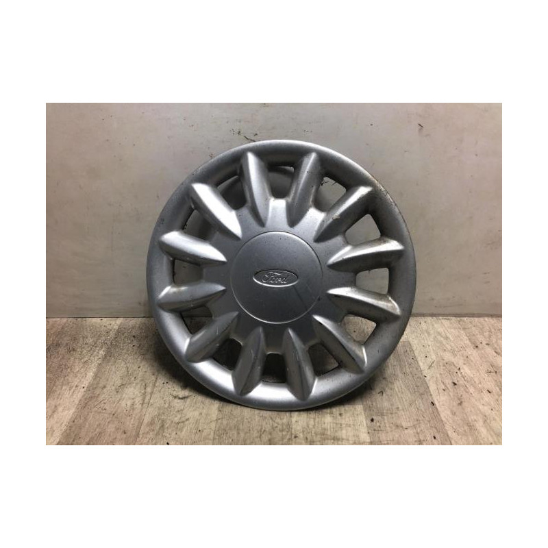 Enjoliveur FORD ESCORT 5 PHASE 2 d’occasion