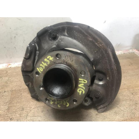 Fusee avant gauche BMW SERIE 1 E81 d’occasion