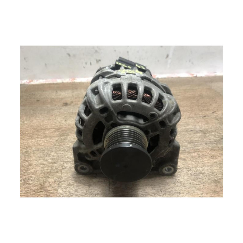 Alternateur RENAULT CLIO 4 PHASE 1 BREAK d’occasion