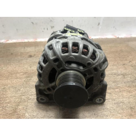 Alternateur RENAULT CLIO 4 PHASE 1 BREAK d’occasion