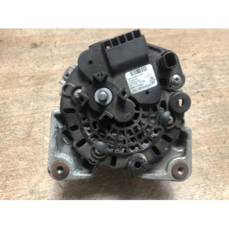 Alternateur RENAULT CLIO 4 PHASE 1 BREAK d’occasion