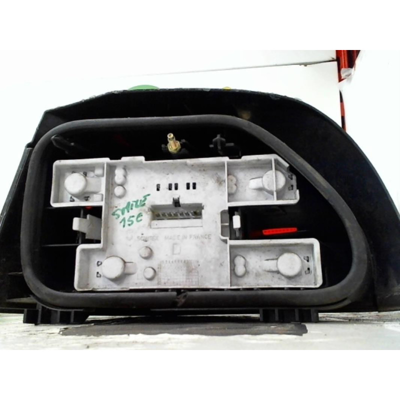 Feu arriere principal droit (feux) RENAULT CLIO 1 PHASE 1 d’occasion