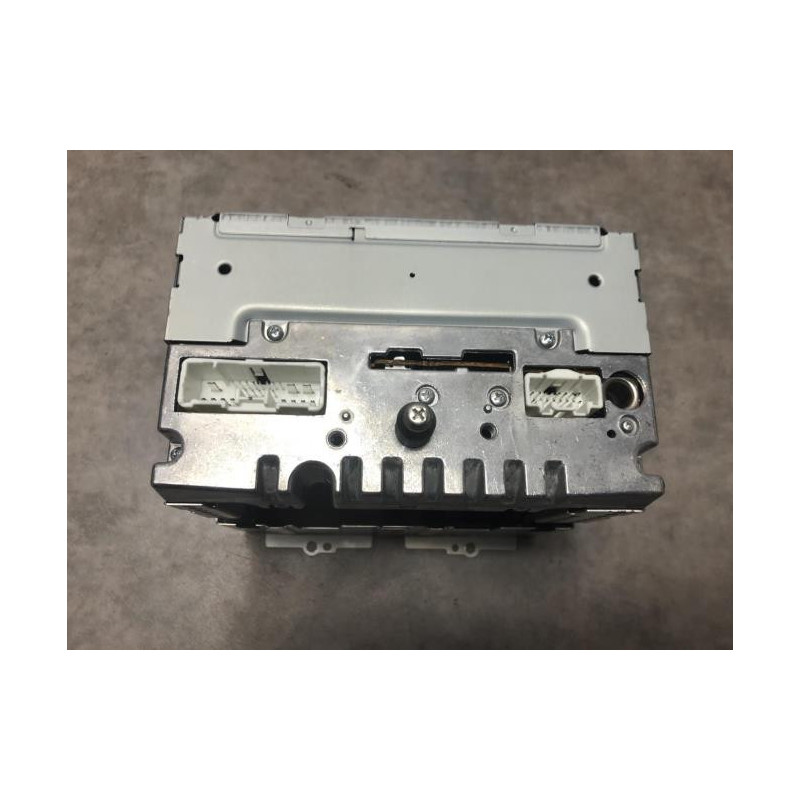 Autoradio d'origine MAZDA 5 1 PHASE 1 d’occasion