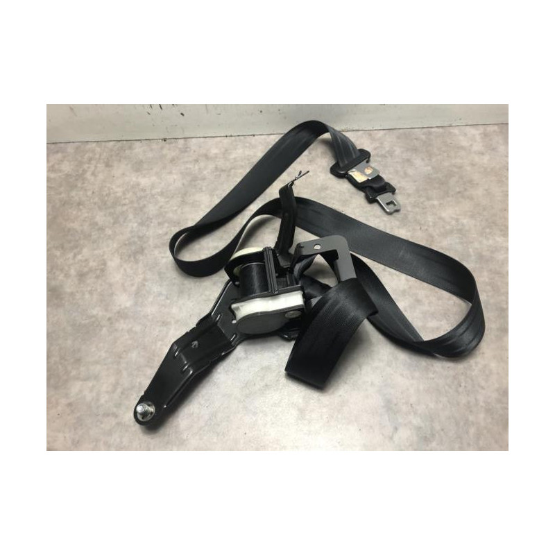 Ceinture arriere centrale MAZDA 5 1 PHASE 1 d’occasion