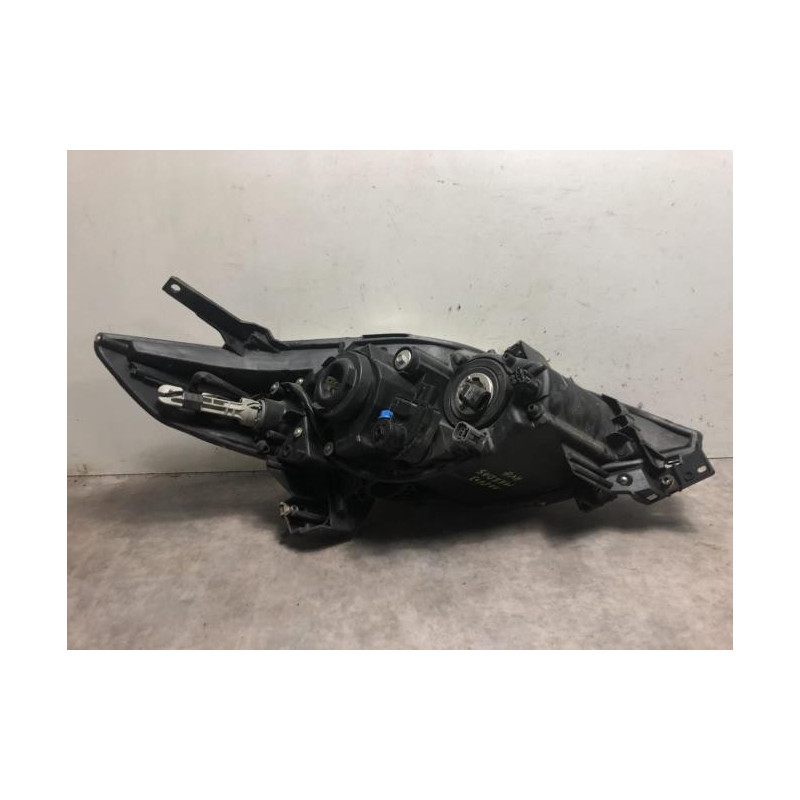 Optique avant principal gauche (feux)(phare) MAZDA 5 1 PHASE 1 d’occasion