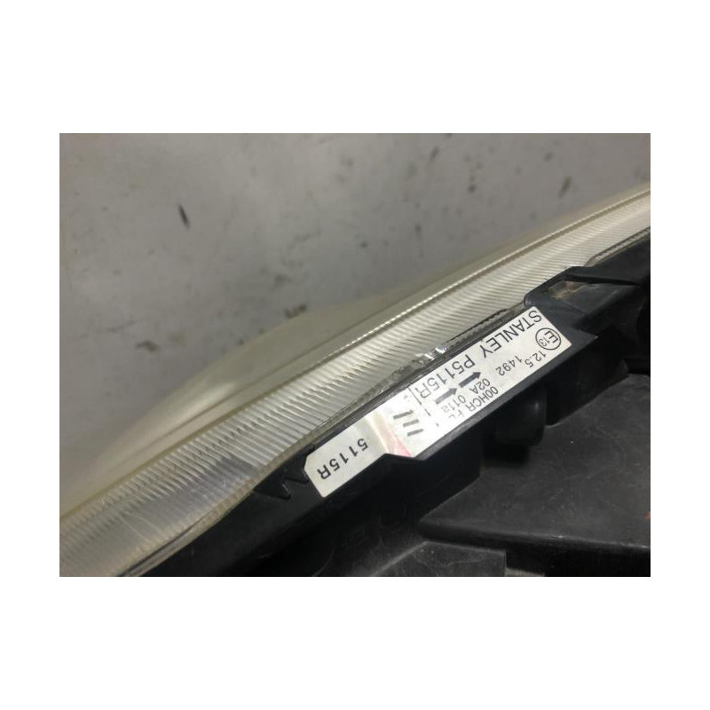 Optique avant principal droit (feux)(phare) MAZDA 5 1 PHASE 1 d’occasion