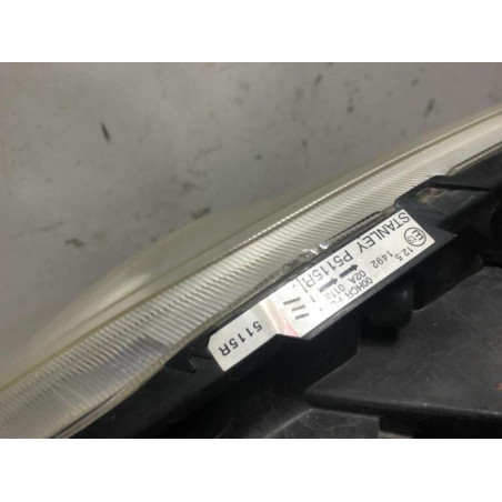 Optique avant principal droit (feux)(phare) MAZDA 5 1 PHASE 1 d’occasion