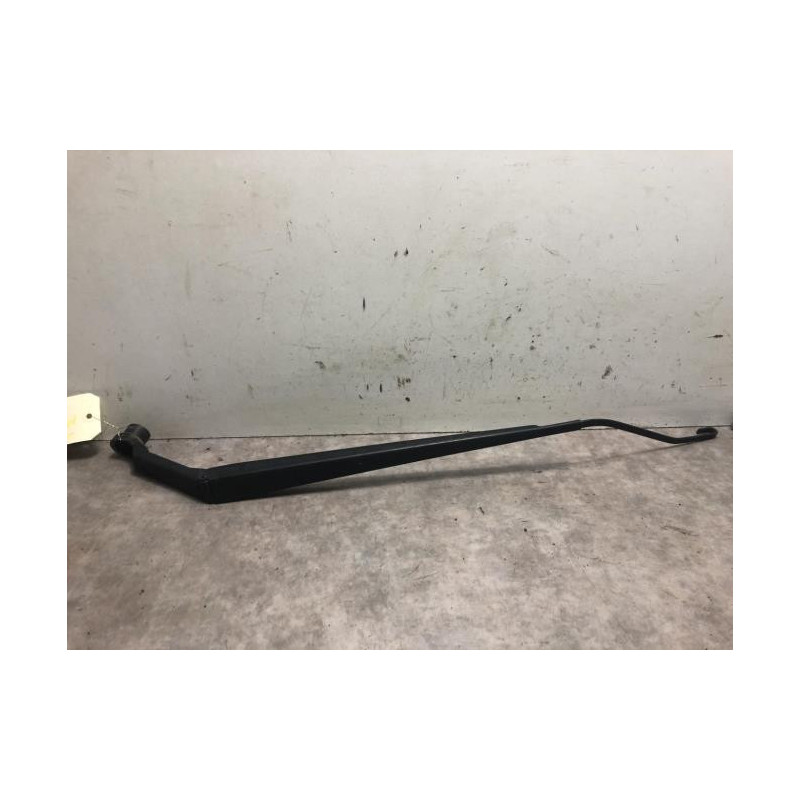 Bras essuie glace avant droit MAZDA 5 1 PHASE 1 d’occasion