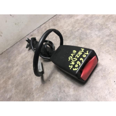 Attache ceinture avant gauche MAZDA 5 1 PHASE 1 d’occasion