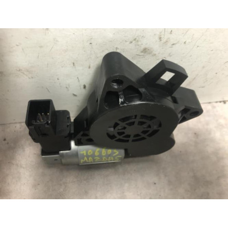 Moteur leve vitre arriere droit MAZDA 5 1 PHASE 1 d’occasion