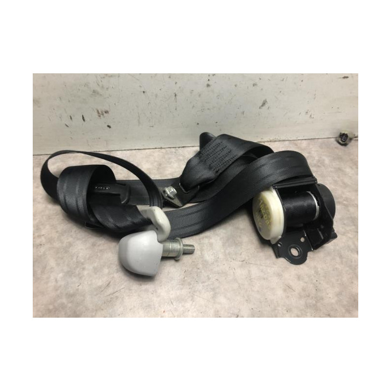 Ceinture arriere gauche MAZDA 5 1 PHASE 1 d’occasion