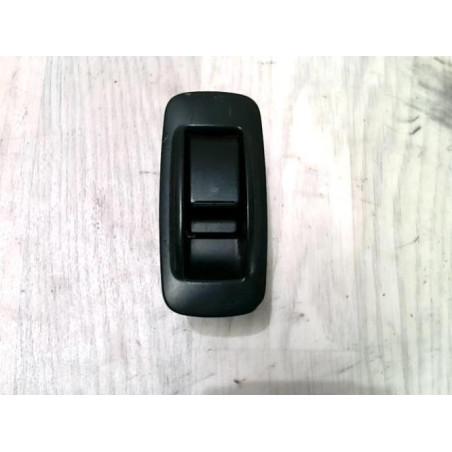 Interrupteur de leve vitre arriere droit TOYOTA COROLLA VERSO 2 PHASE 1 d’occasion