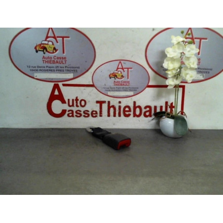 Attache ceinture arriere droit CITROEN C1 PHASE 1 d’occasion