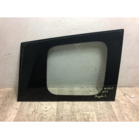Custode arriere droit (porte) MAZDA 5 1 PHASE 1 d’occasion