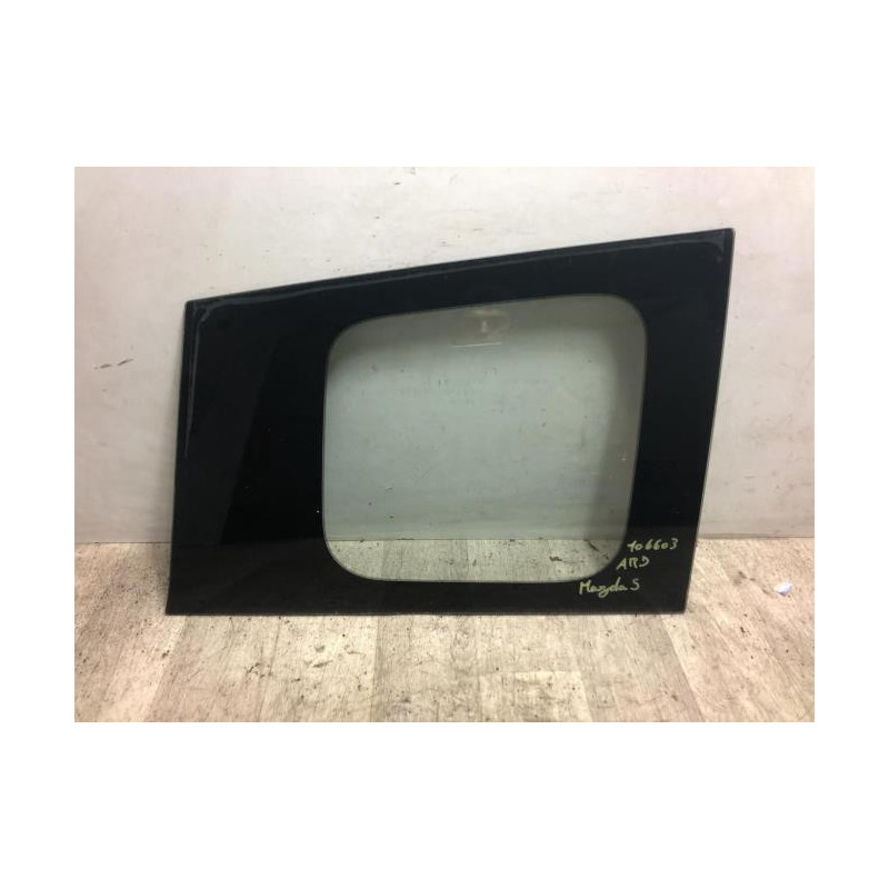 Custode arriere droit (porte) MAZDA 5 1 PHASE 1 d’occasion