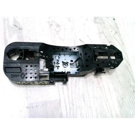 Support poignee porte arriere droite RENAULT CLIO 3 PHASE 2 BREAK d’occasion