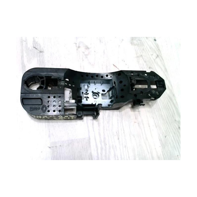 Support poignee porte arriere droite RENAULT CLIO 3 PHASE 2 BREAK d’occasion