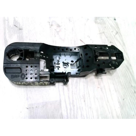 Support poignee porte arriere droite RENAULT CLIO 3 PHASE 2 BREAK d’occasion