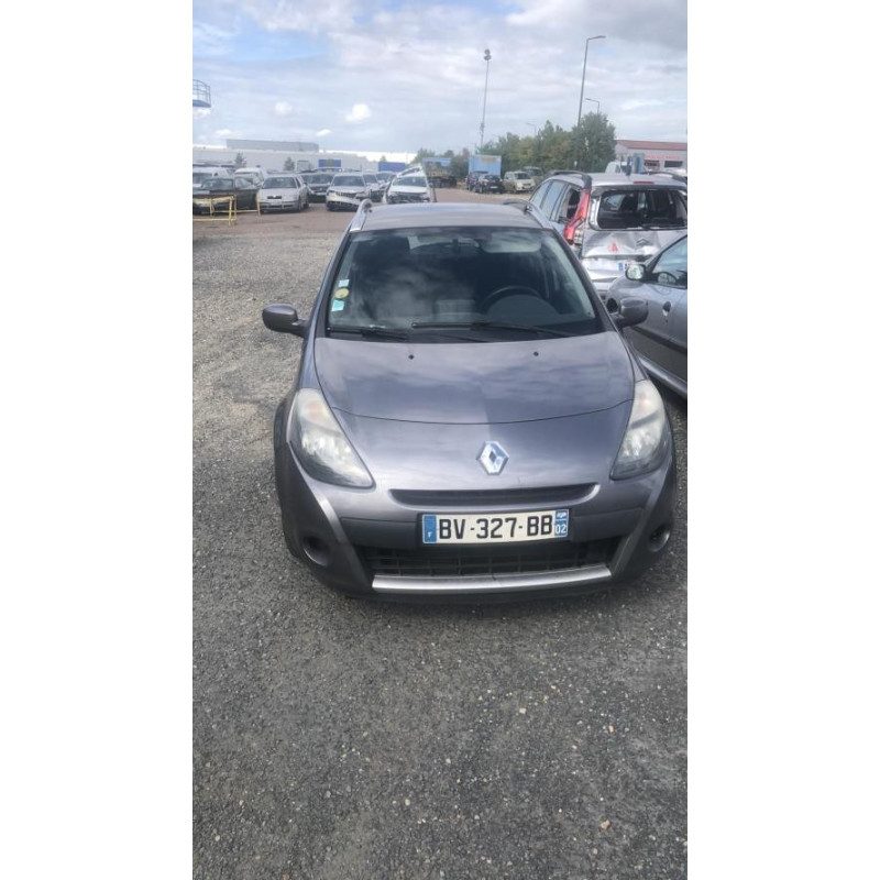 Support poignee porte arriere droite RENAULT CLIO 3 PHASE 2 BREAK d’occasion