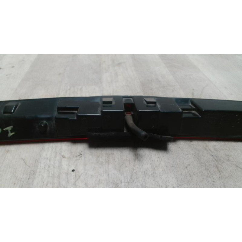 Feu arriere stop central CITROEN C4 PICASSO 1 d’occasion