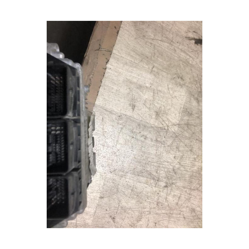 Calculateur moteur RENAULT GRAND SCENIC 3 PHASE 1 d’occasion